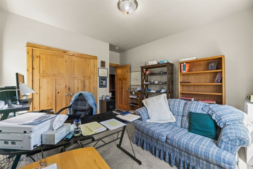 37 Voyager Lane, Bozeman MT 59718