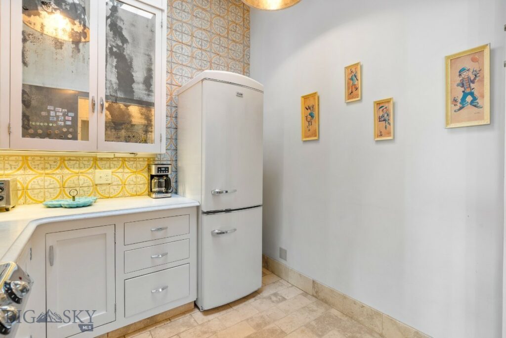 37 W Main Street, Bozeman MT 59715