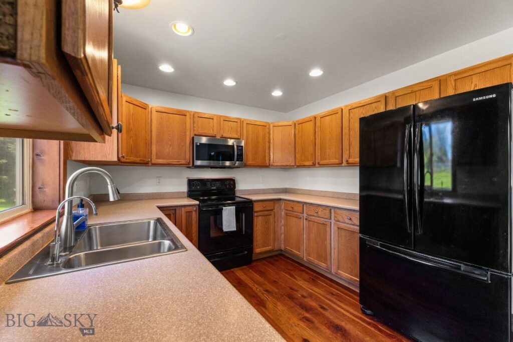 370 Prospector, Bozeman MT 59718