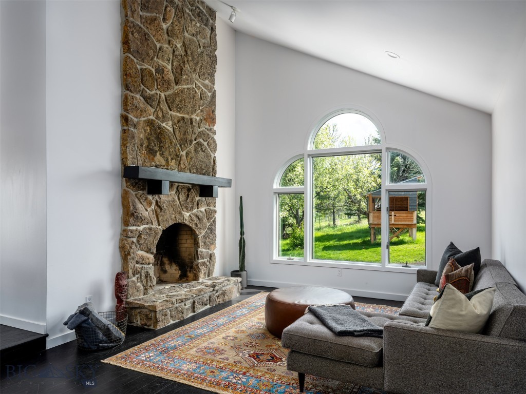 370 Star Ridge Road, Bozeman MT 59715