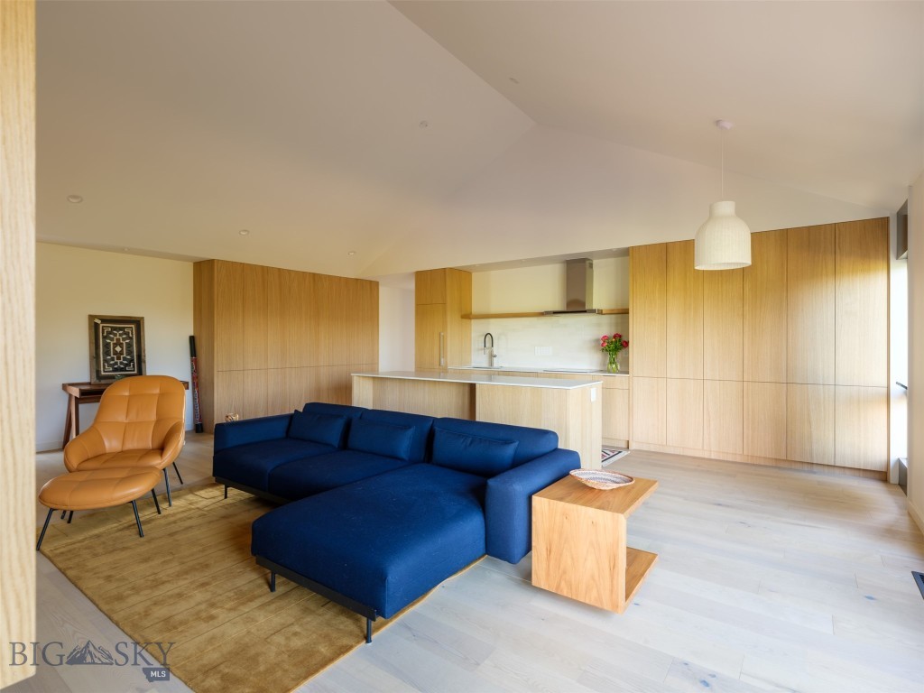 370 Star Ridge Road, Bozeman MT 59715