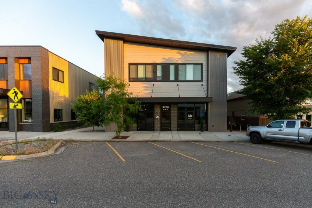 3766 Equestrian Lane, Bozeman MT 59718
