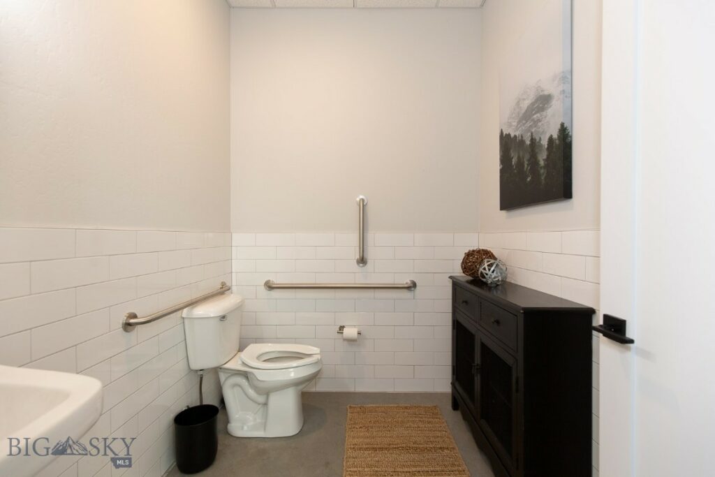 3766 Equestrian Lane, Bozeman MT 59718
