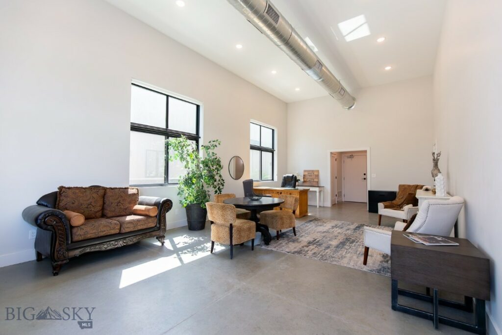 3766 Equestrian Lane, Bozeman MT 59718