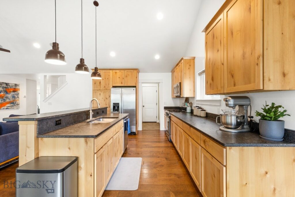 38 Red Rock, Bozeman MT 59718