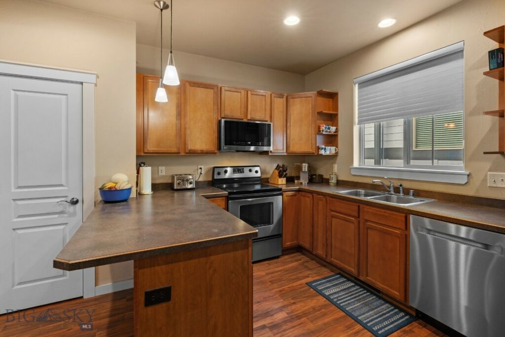 3825 Equestrian Lane, Bozeman MT 59718