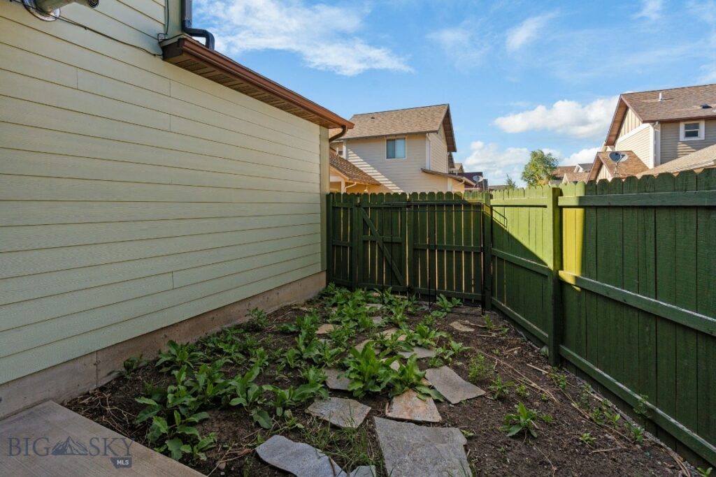 3825 Equestrian Lane, Bozeman MT 59718