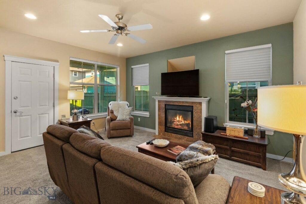 3825 Equestrian Lane, Bozeman MT 59718