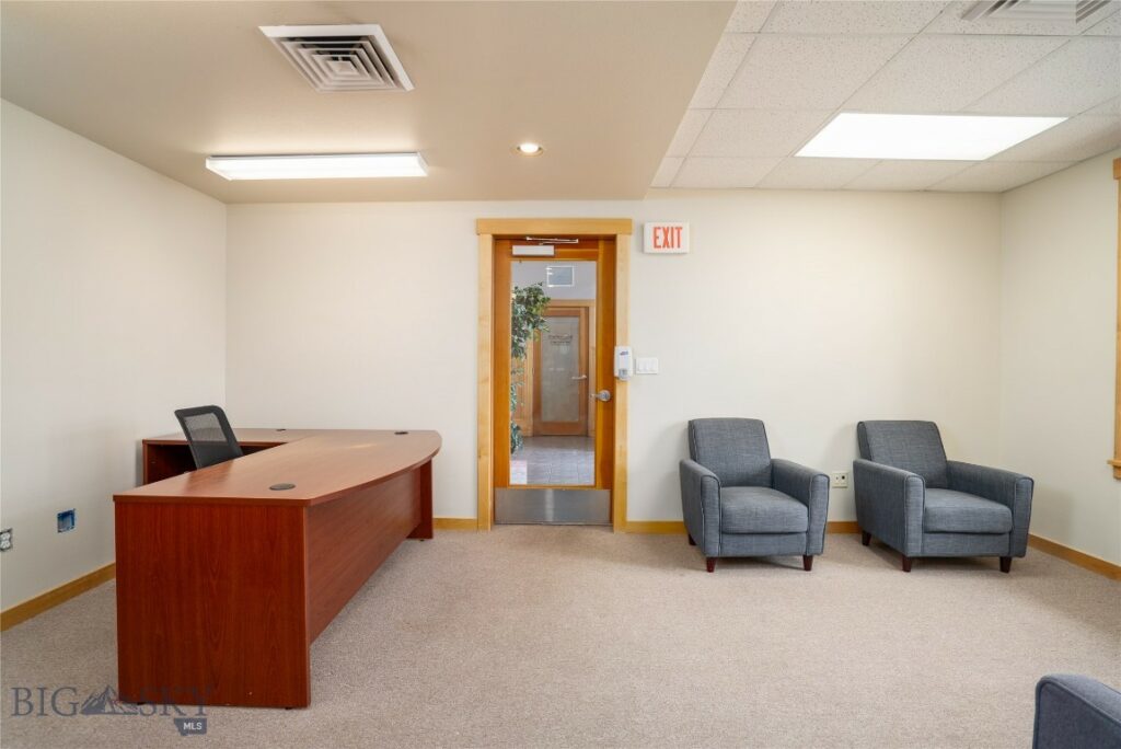 3825 Valley Commons Dr, Bozeman MT 59718