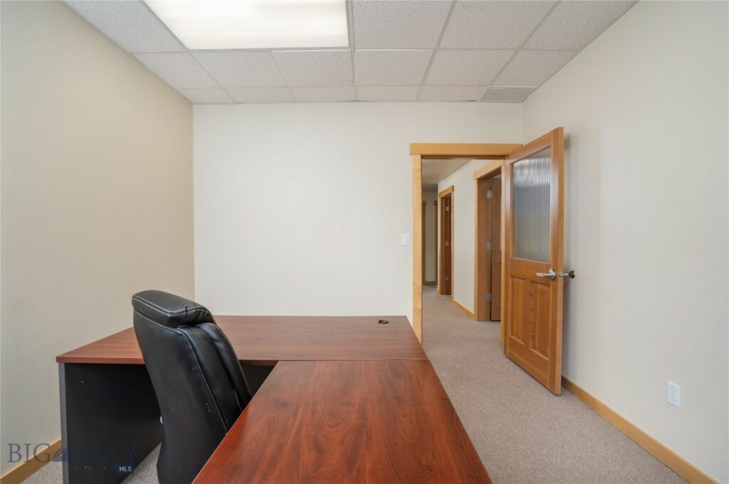 3825 Valley Commons Dr, Bozeman MT 59718