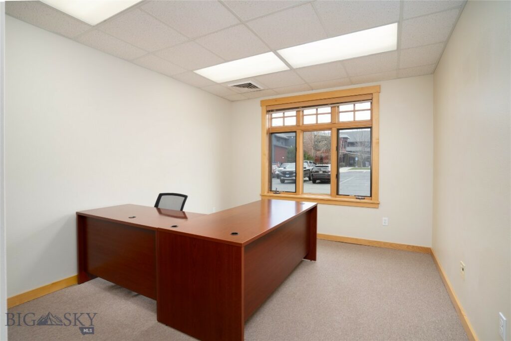 3825 Valley Commons Dr, Bozeman MT 59718