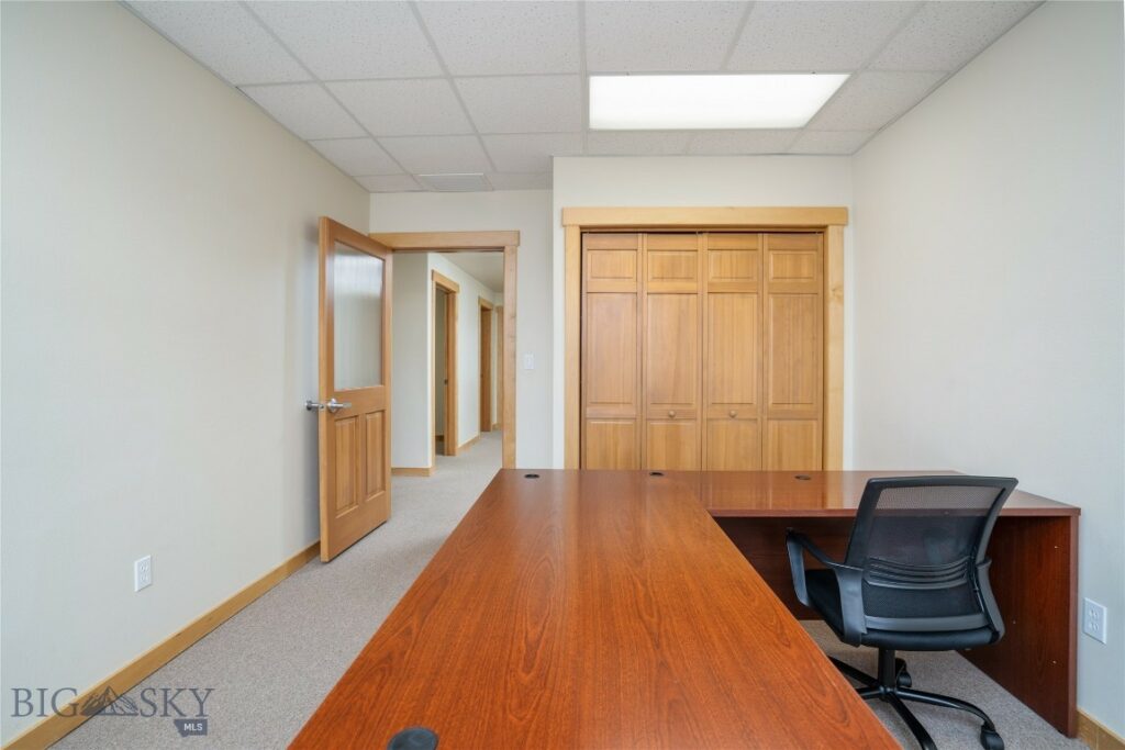 3825 Valley Commons Dr, Bozeman MT 59718