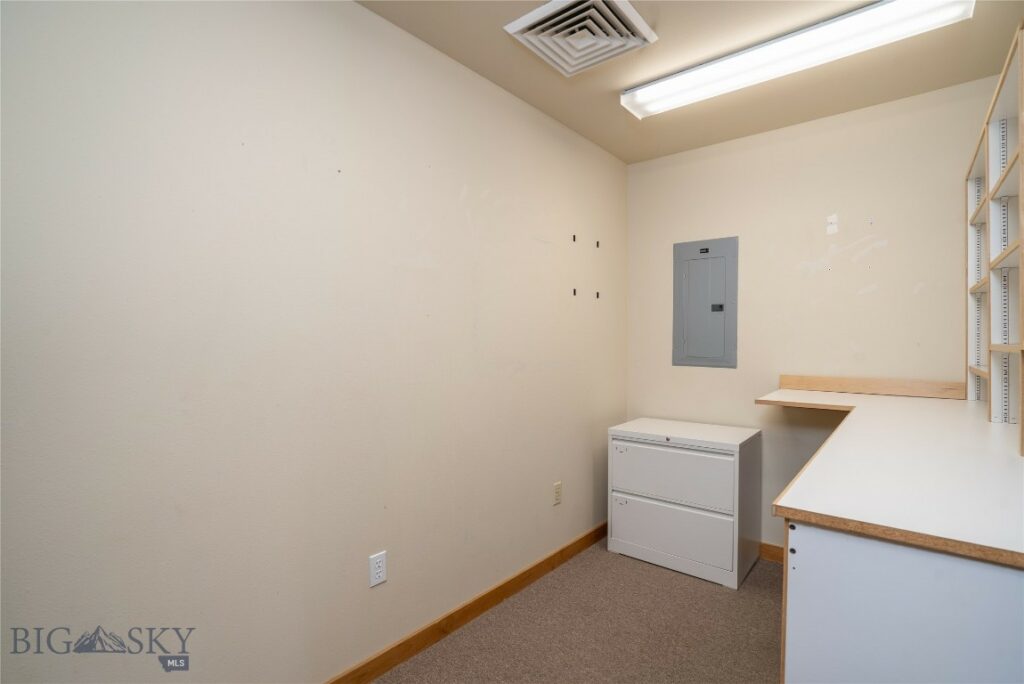 3825 Valley Commons Dr, Bozeman MT 59718