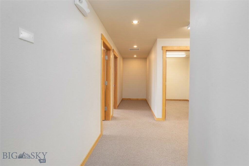 3825 Valley Commons Dr, Bozeman MT 59718
