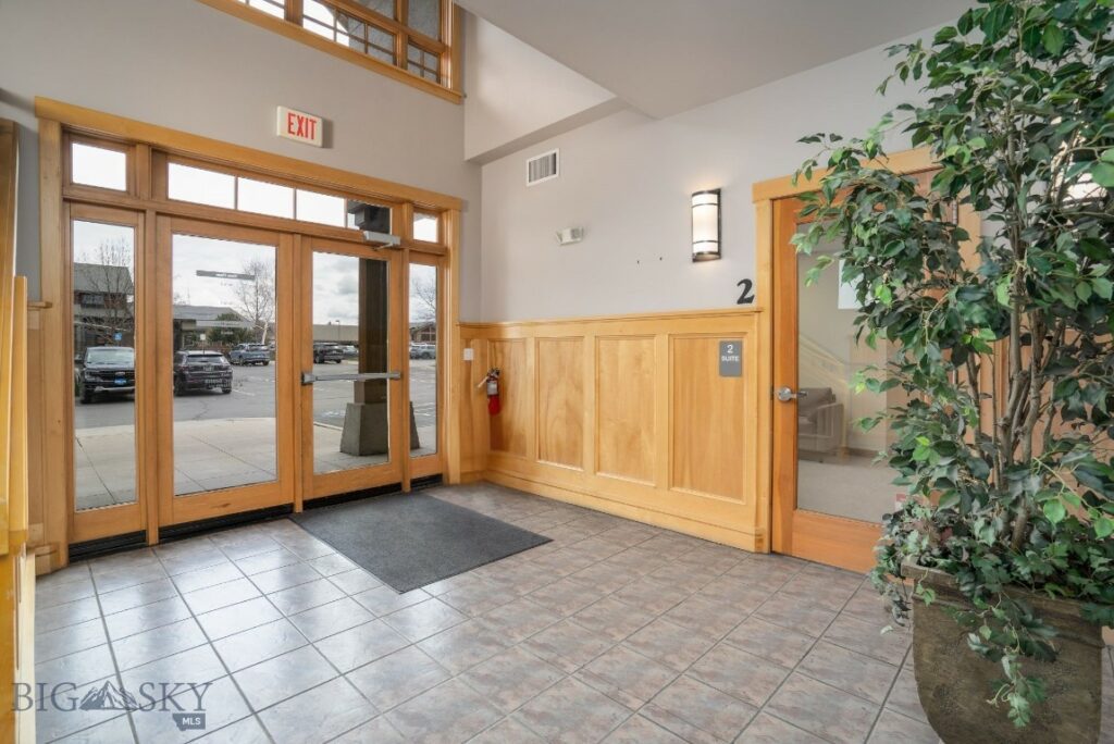 3825 Valley Commons Dr, Bozeman MT 59718
