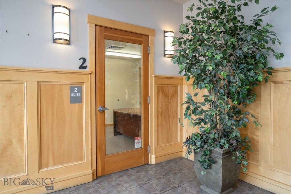 3825 Valley Commons Dr, Bozeman MT 59718
