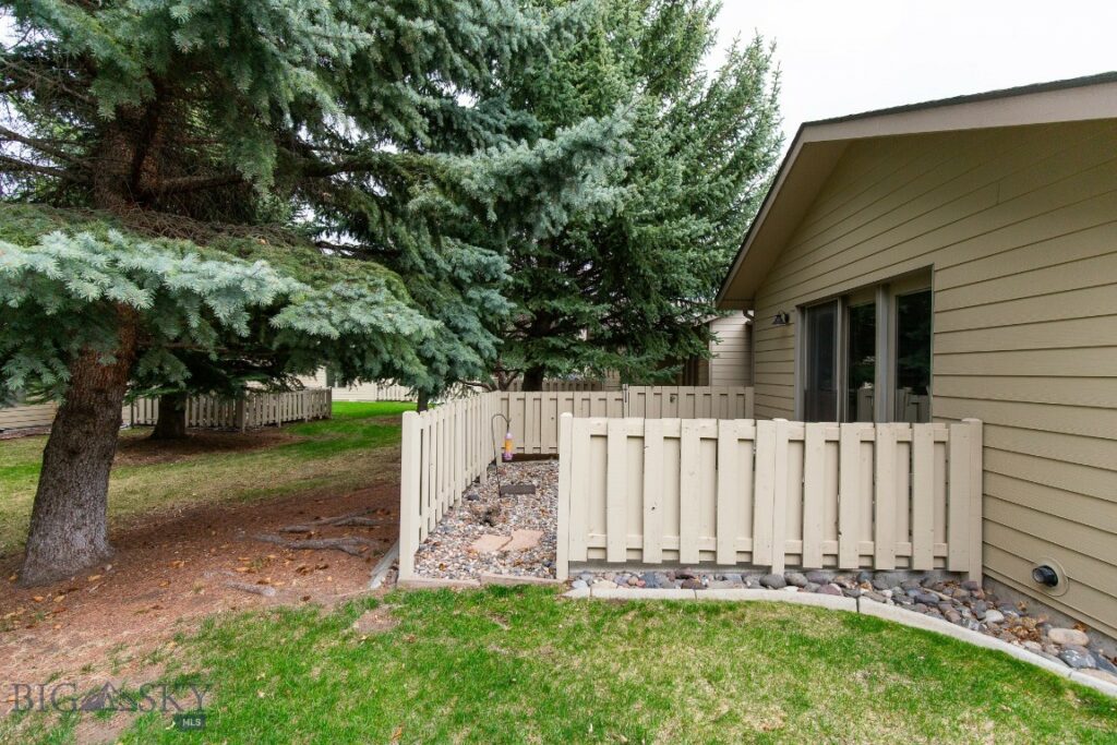 3827 Spruce Meadow Drive, Bozeman MT 59718