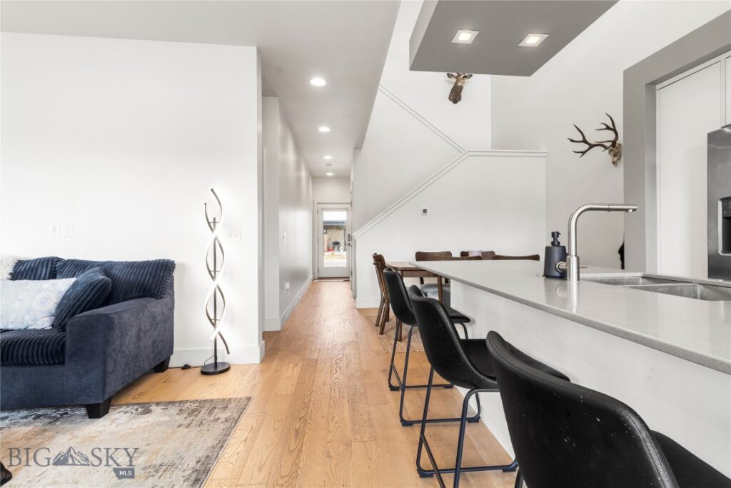 3856 Blondie Street, Bozeman MT 59718