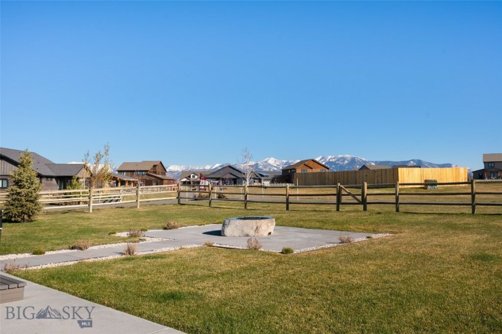 386 White Horse Loop, Bozeman MT 59718