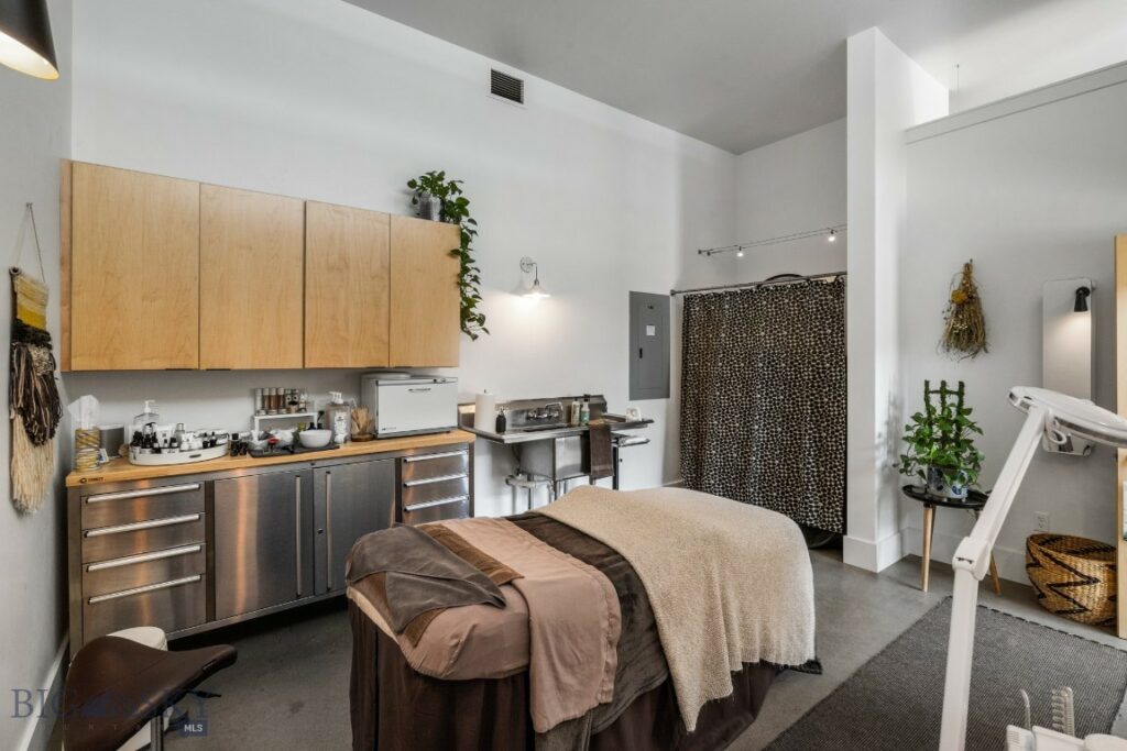 387 Gallatin Park Drive, Bozeman MT 59715