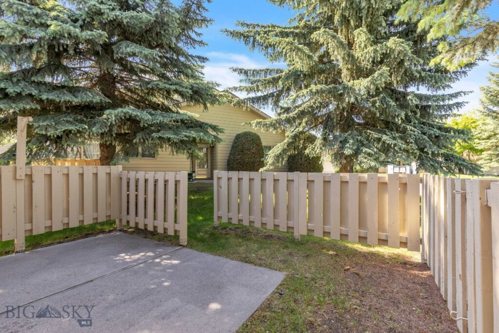 3922 W Broadwater Street, Bozeman MT 59718