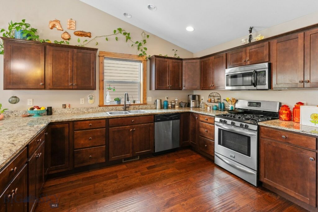 399 Ramshorn Peak Lane, Bozeman MT 59718