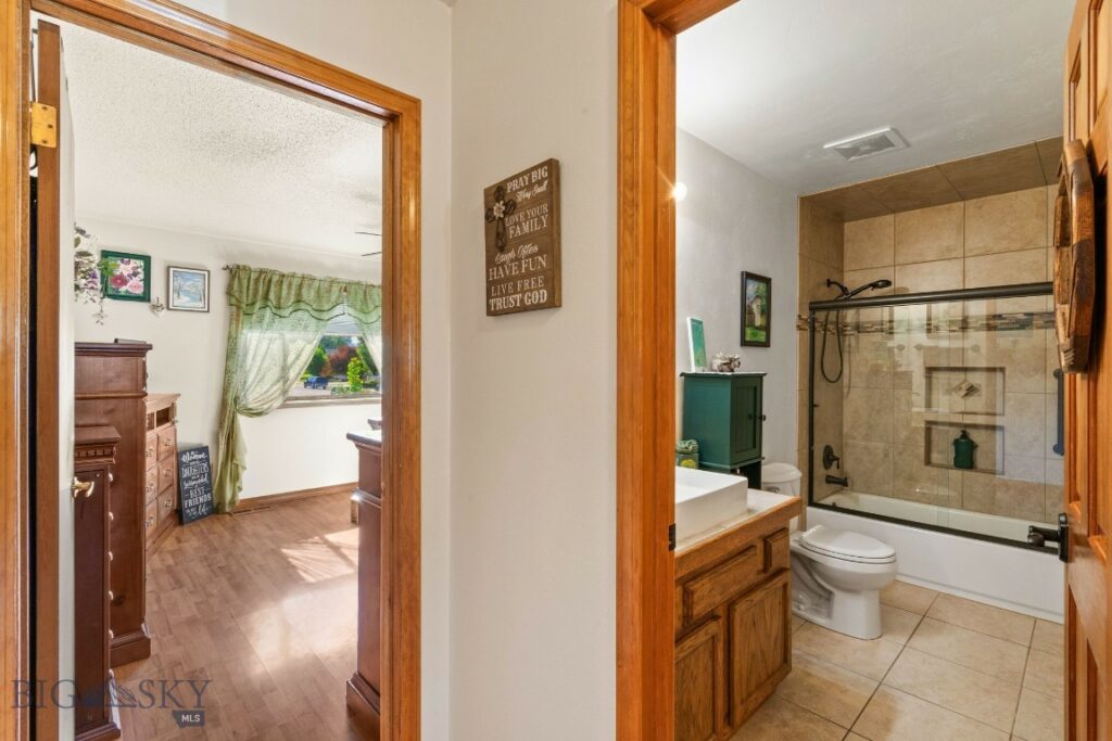 404 Flathead Avenue, Bozeman MT 59718