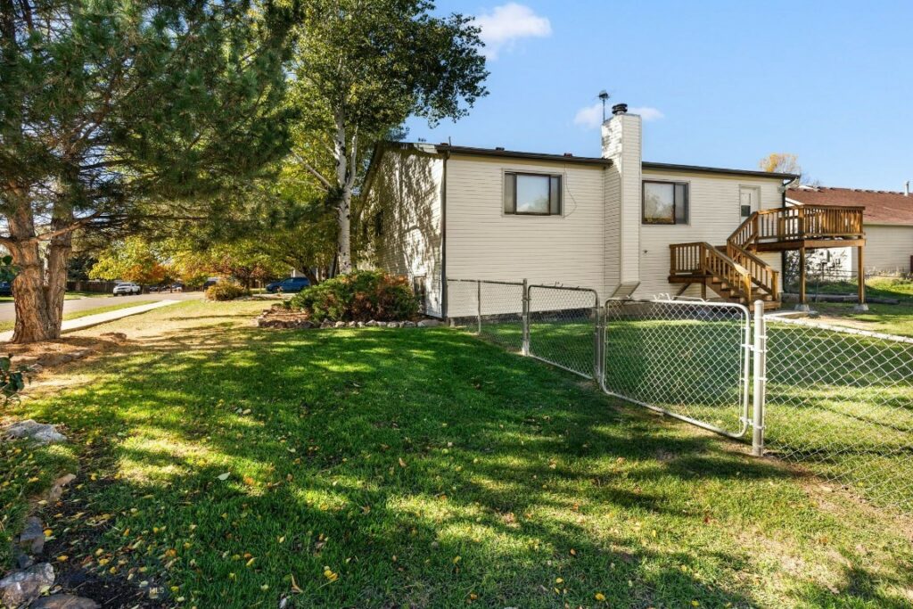 404 Flathead Aveue, Bozeman MT 59718