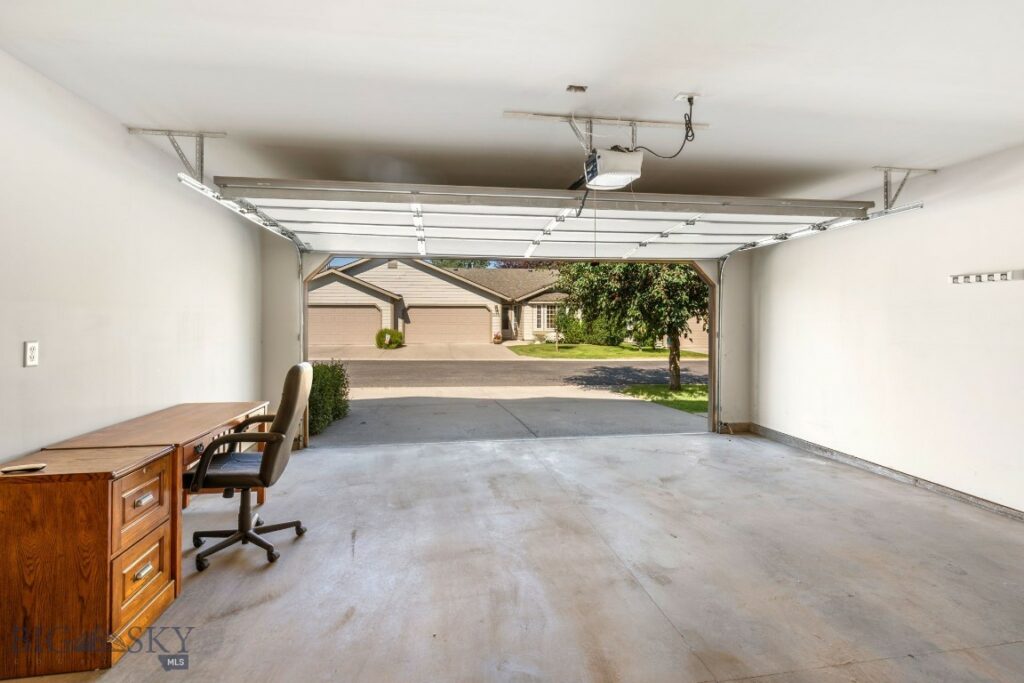 4040 Ravalli, Bozeman MT 59718