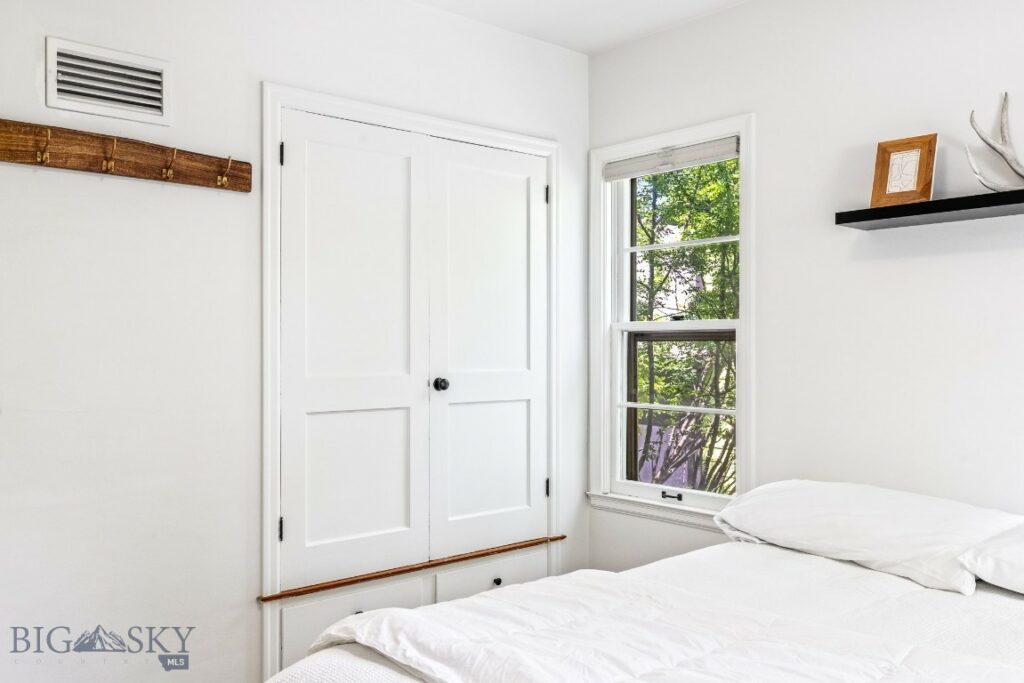 405 S Bozeman, Bozeman MT 59715