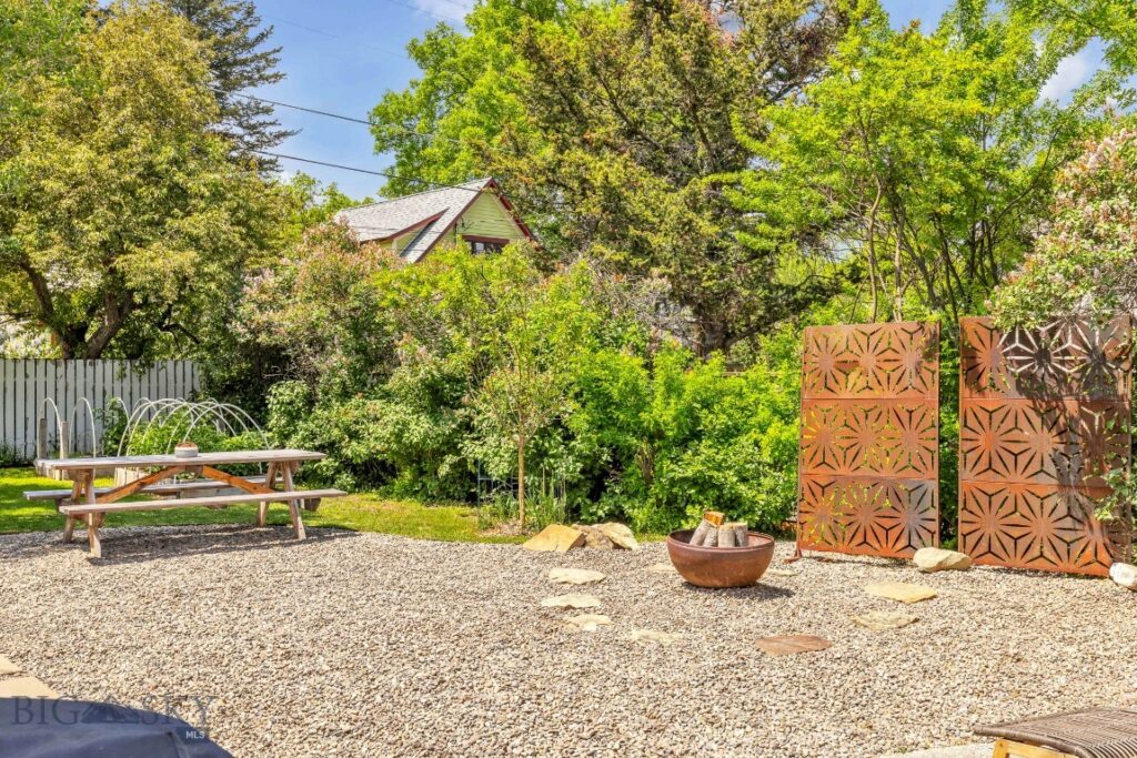 405 S Bozeman, Bozeman MT 59715