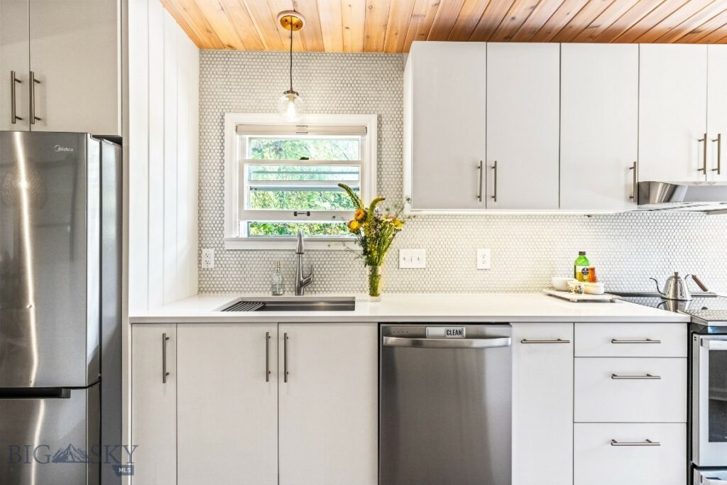 405 S Bozeman, Bozeman MT 59715