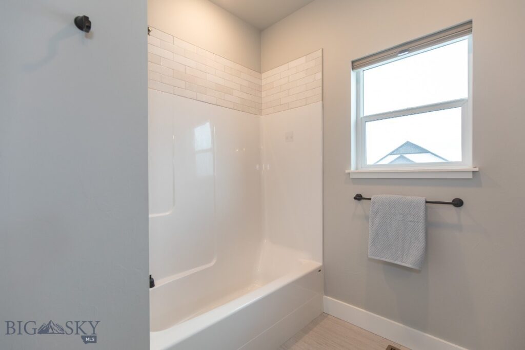 41 Lion Peak Drive, Bozeman MT 59718