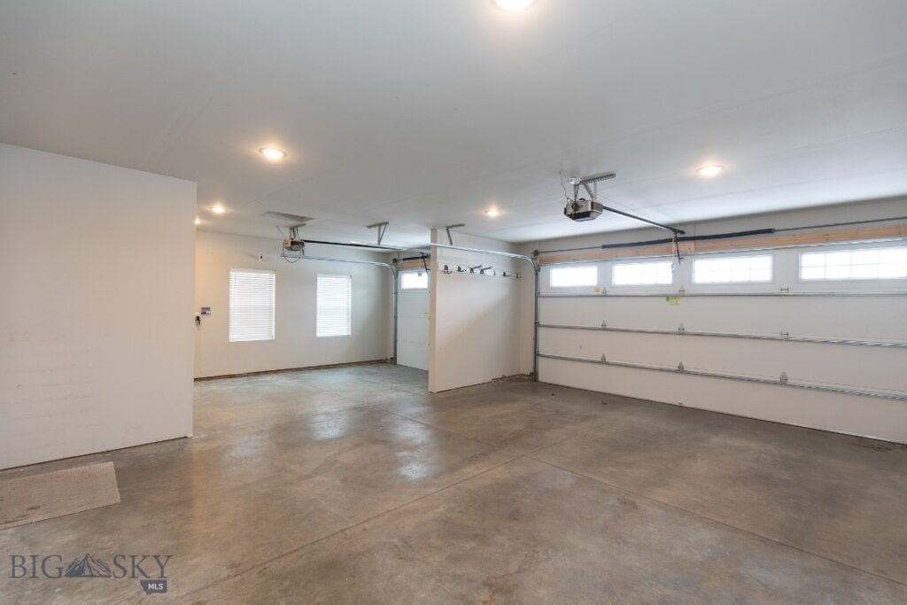 41 Lion Peak Drive, Bozeman MT 59718