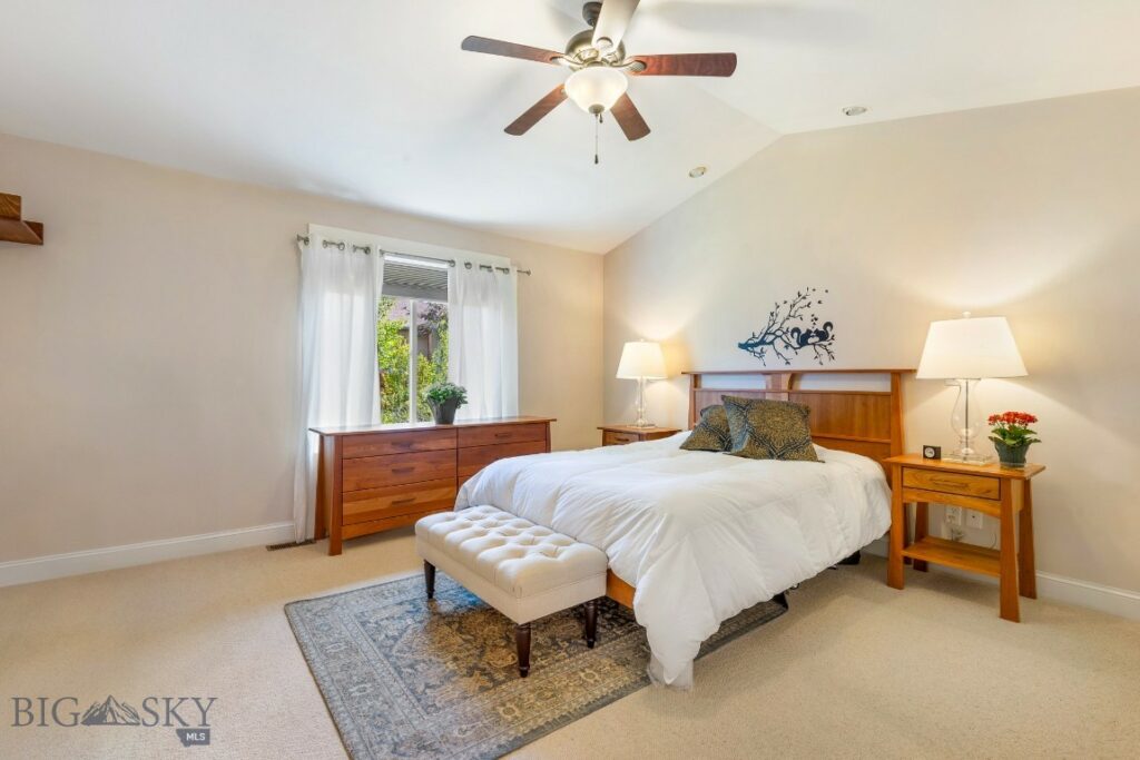 42 Indian Grove Lane, Bozeman MT 59718