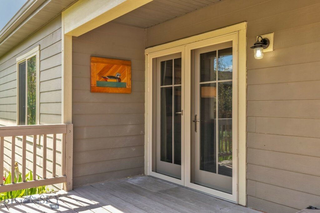 42 Indian Grove Lane, Bozeman MT 59718