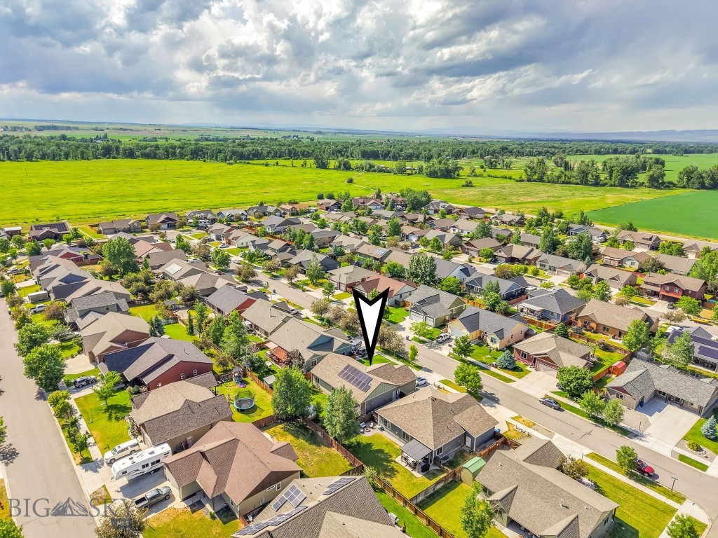 42 Indian Grove Lane, Bozeman MT 59718
