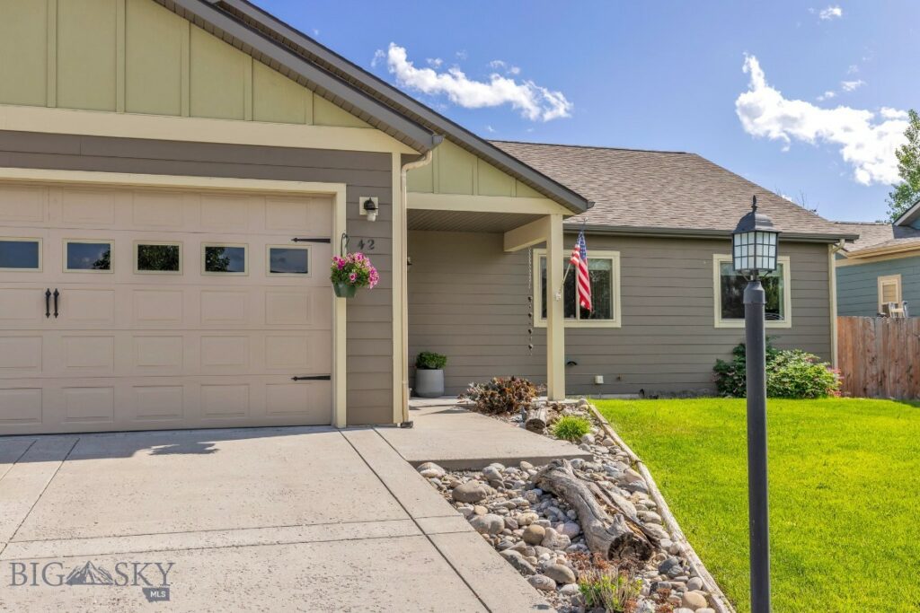 42 Indian Grove Lane, Bozeman MT 59718
