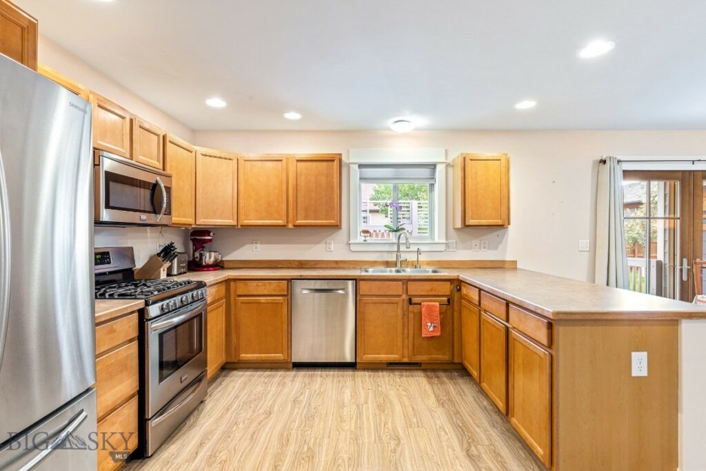 42 Indian Grove Lane, Bozeman MT 59718