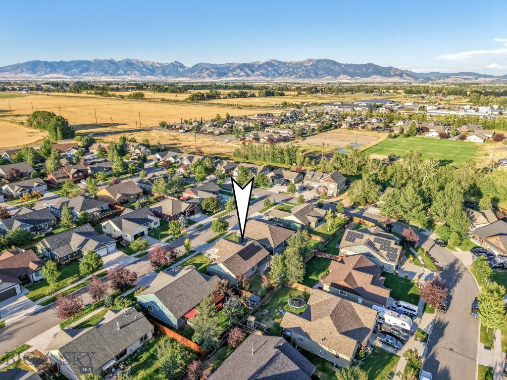 42 Indian Grove Lane, Bozeman MT 59718