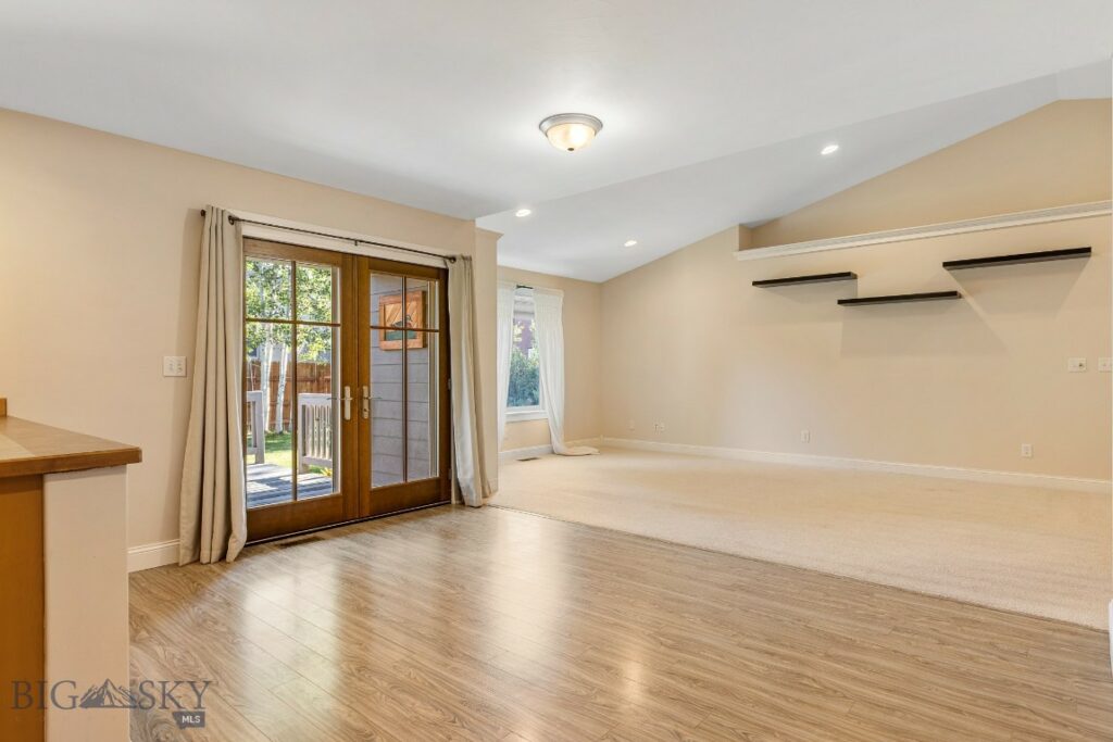 42 Indian Grove Lane, Bozeman MT 59718