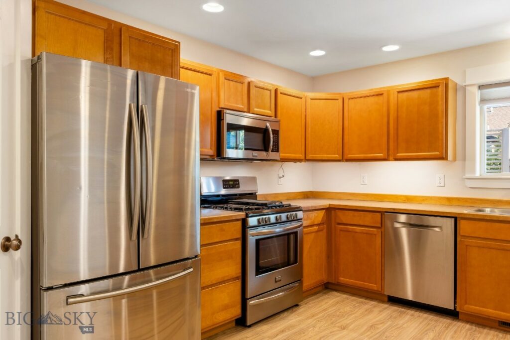 42 Indian Grove Lane, Bozeman MT 59718