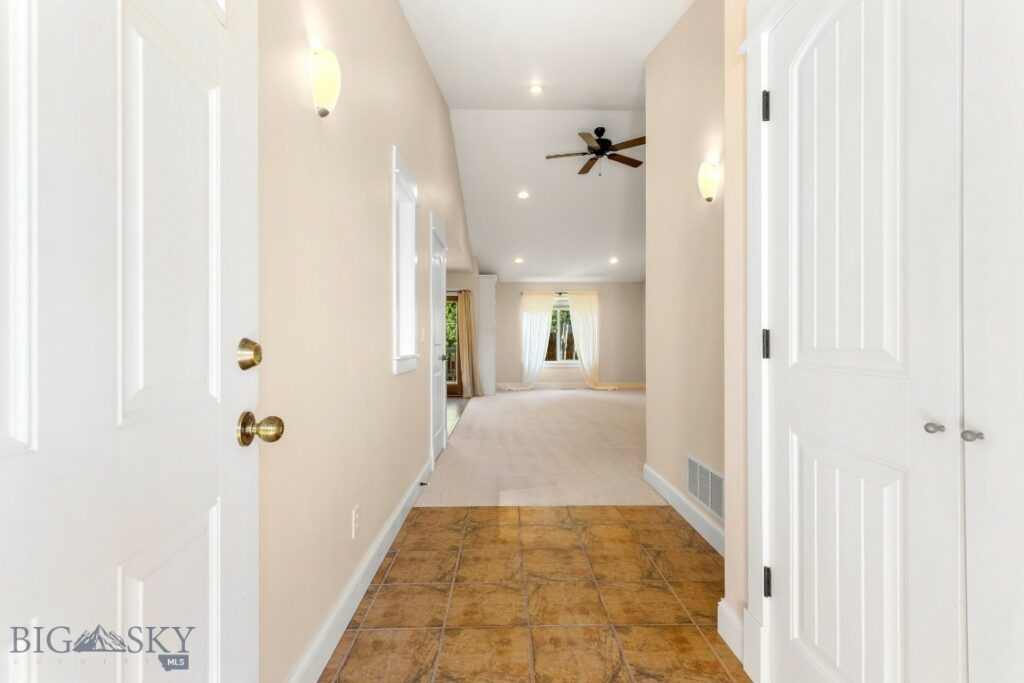 42 Indian Grove Lane, Bozeman MT 59718