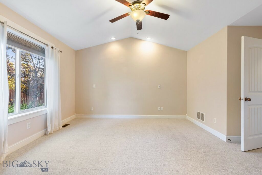 42 Indian Grove Lane, Bozeman MT 59718