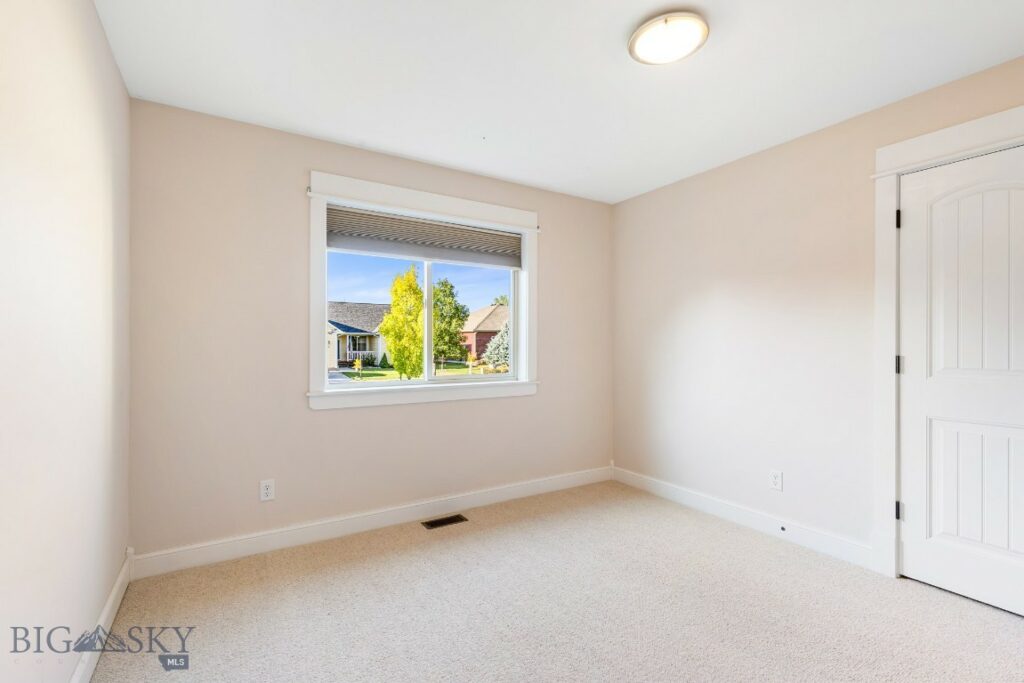42 Indian Grove Lane, Bozeman MT 59718