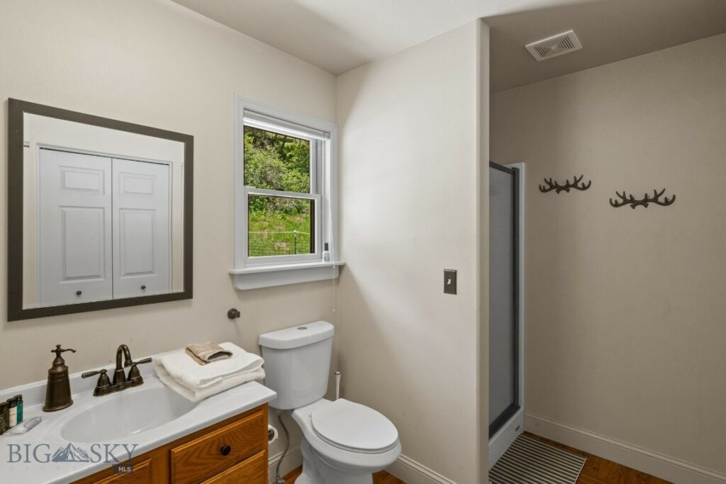 420 Colt Road, Bozeman MT 59715