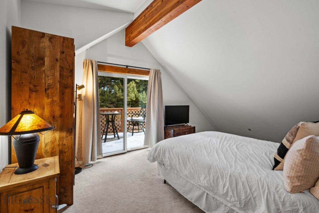 420 Colt Road, Bozeman MT 59715