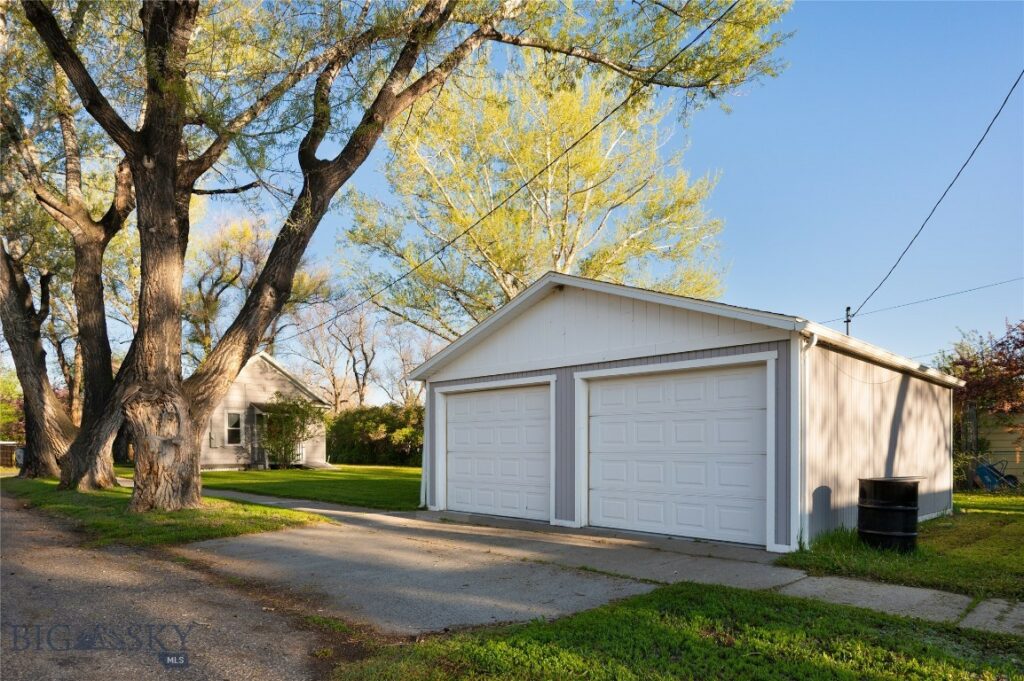 158 Tail Feather Lane, Bozeman MT 59718
