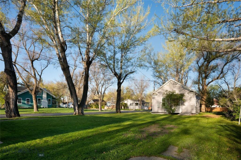 158 Tail Feather Lane, Bozeman MT 59718
