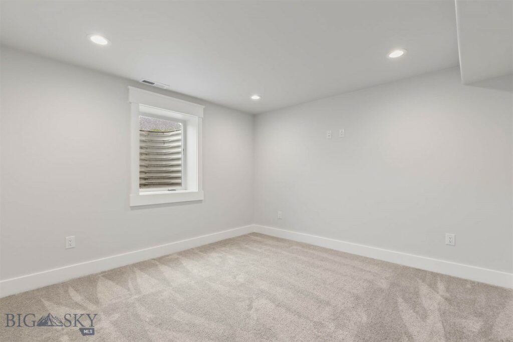 9704 River Road, Bozeman MT 59718